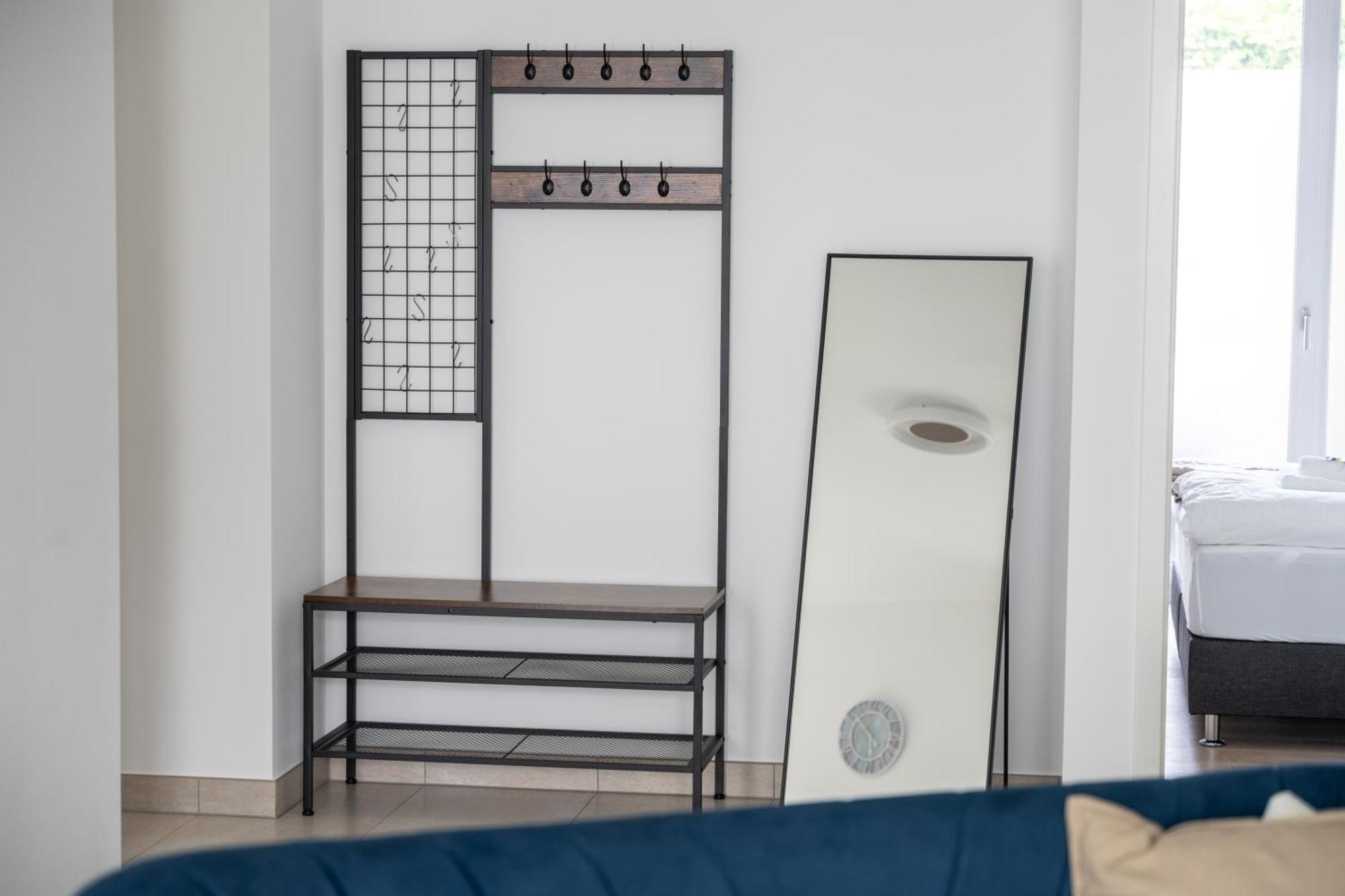 Apartmán Zentral - Fuer 6 - 2X Frei Parken - Terrasse Gießen Exteriér fotografie
